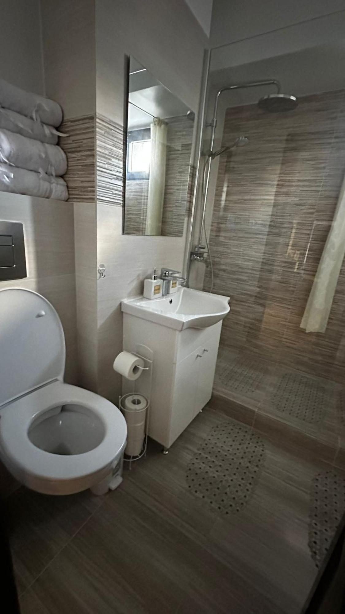 Sofiart Apartment Bucureşti Exterior foto