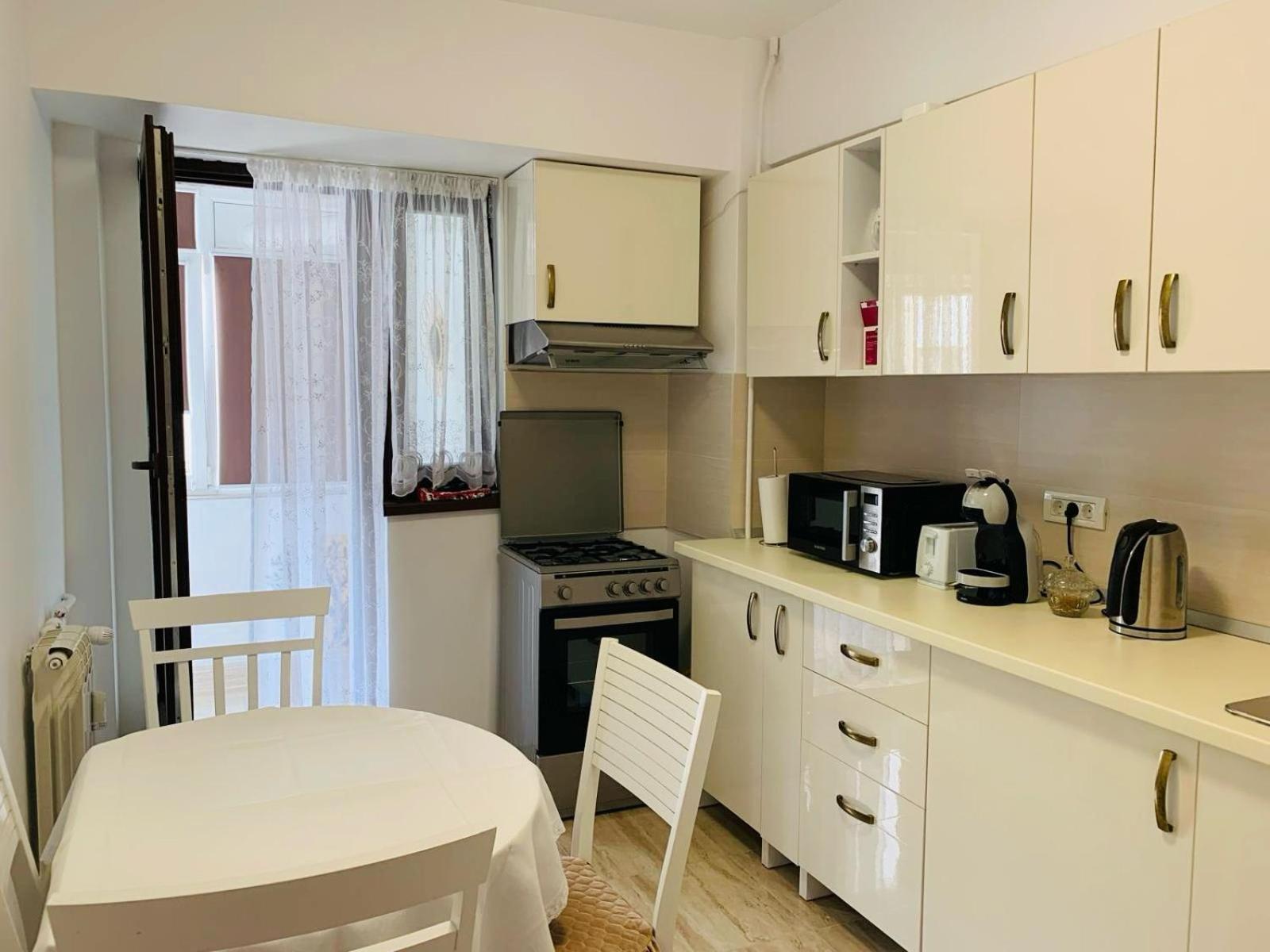 Sofiart Apartment Bucureşti Exterior foto
